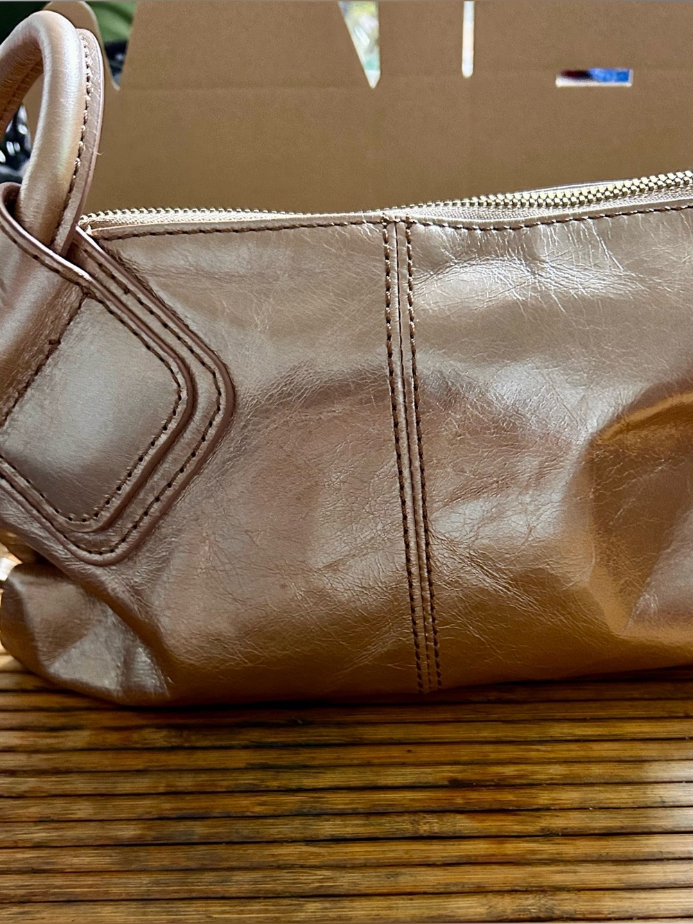 HOBO Metallic Rose Brown Sable Wristlet🤎 - Picture 10 of 16